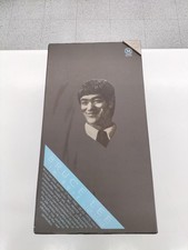 Hot Toys 1/6 Bruce Lee