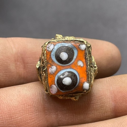 Bellissimo anello antico