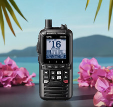 Military Marine Standard Horizon HX890 | Radio VHF | GPS | Galleggiante | Nero