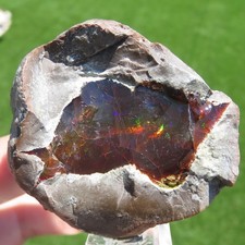 Minerali *** GEODE OPALE