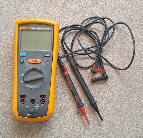 Tester isolamento fluke - tester,