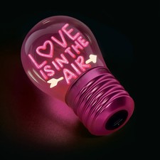 LEGAMI LAMPADA LOVE IS IN THE