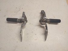 Yamaha Fazer FZS 600 2002 2003 pedane Poggiapiedi Pilota Guidatore 