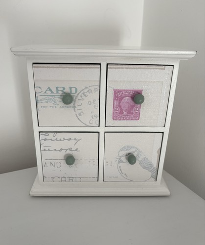 Comodino shabby chic scrivania