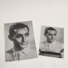 Lotto di 2 foto ciclista Fausto Coppi autografate con dedica