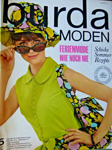 Vecchio quaderno moda burda - vecchio,