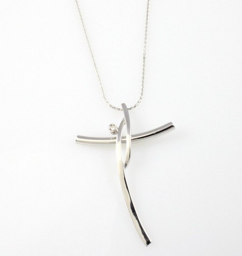 Collana con croce - con,