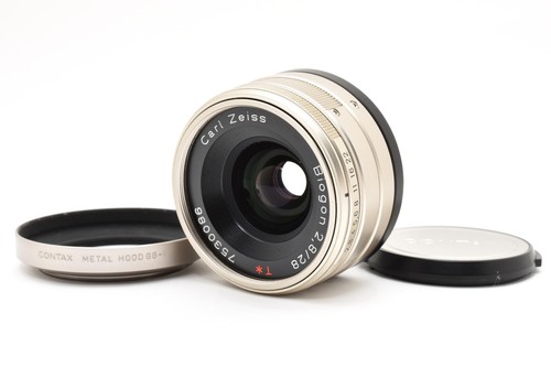 Obiettivo mint hood contax - "mint,