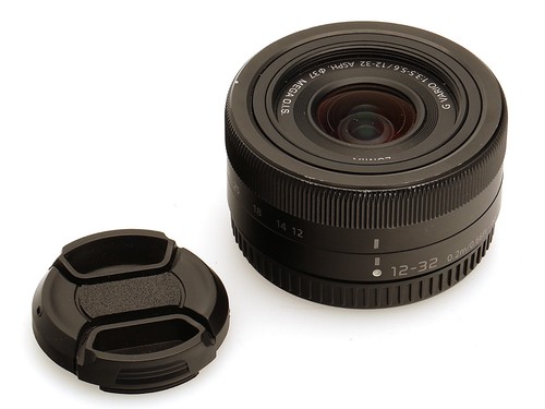 Panasonic lumix cario - g,