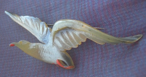 Art nouveau broche - art, mouette