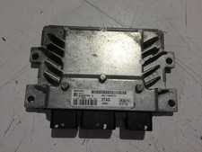 8V21-12A650-TG CENTRALINA ECU MOTORE FORD FIESTA 6°SERIE 1.4 BENZINA (2009)