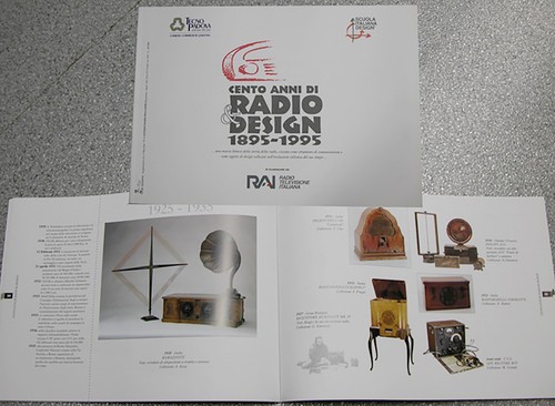 Libro cento 100 - anni, radio