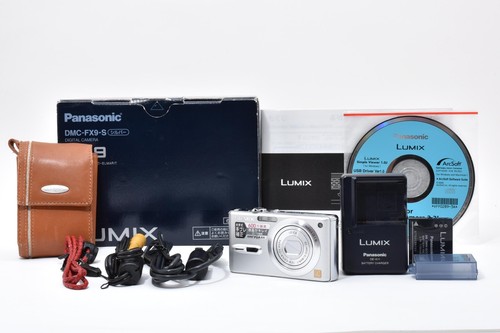 Fotocamera digitale compatta
