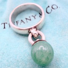 Anello pendente a sfera