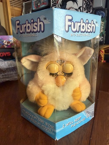 1999 vintage furby rosa - 1999, in