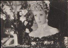 Figurina danielle darrieux - danielle,