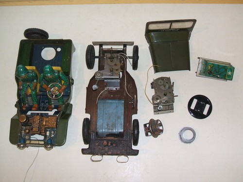Tin toy jeep japan - jeep,