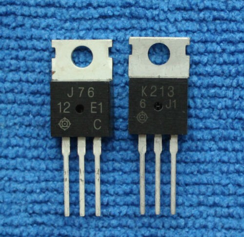 Paio transistor hitachi - di,