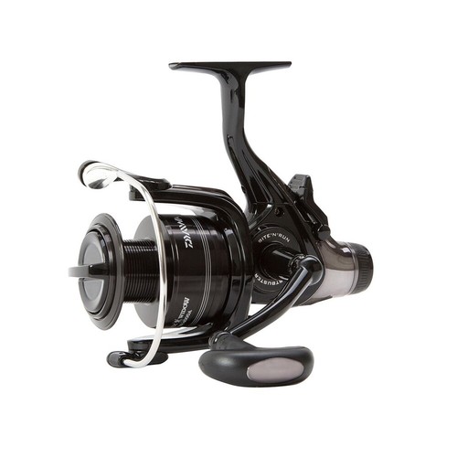 Mulinello daiwa black widow - black,