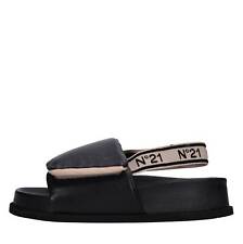 24ESS05320532 N001 Mules e