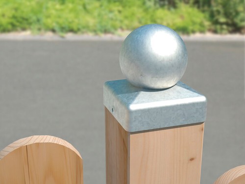 Copri palo zincato con sfera