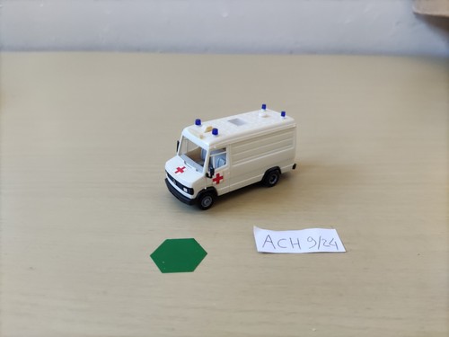 Herpa ambulance mercedes 609 - herpa,,