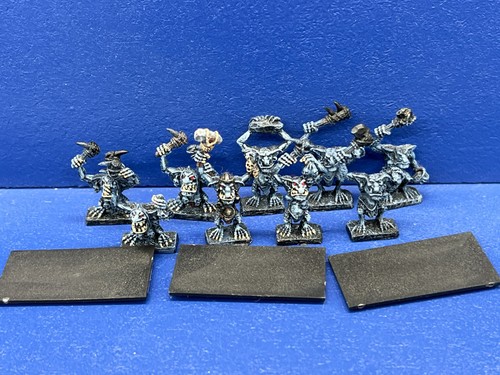 Raro basi stand troll - 3,