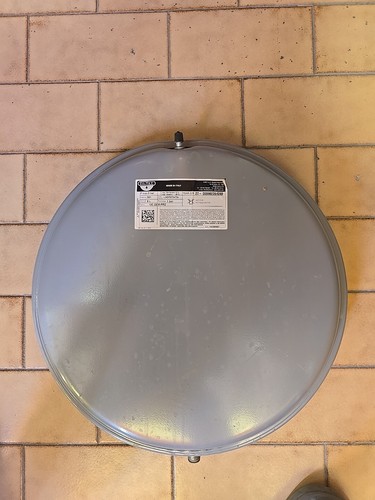 Vaso espansione caldaia - di,