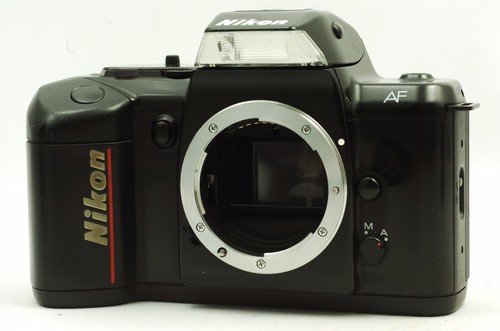 Sakurado camera nikon - @,
