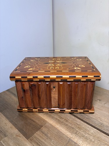 Wooden box thuya maroccan - wooden,