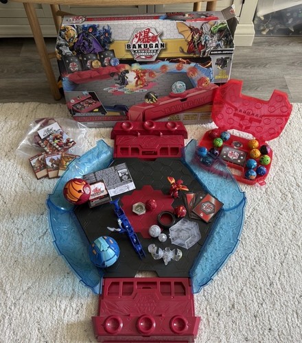 Bakugan battle coliseum - bakugan, in