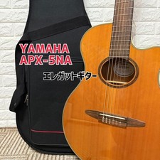 YAMAHA APX-5NA Elegat chitarra