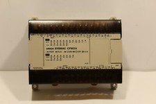 Omron CPM2A-30CDR-D Controller