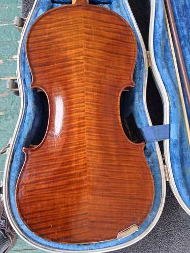 Beautiful unmarked flamed - ~,