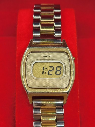Vintage 1978 seiko - vintage,
