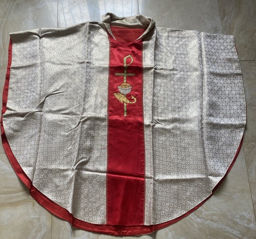 Pianeta bianca con croce - croce, pane