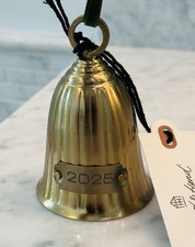 Cuore e Mano 2025 ORNAMENTO CAMPANA Albero di Natale MAGNOLIA Bersaglio DECORAZIONE Ottone Oro