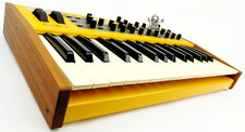 Tastiera DSI Dave Smith Mopho Synthesizer + ottime condizioni + garanzia 1,5 anni