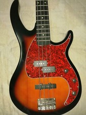Basso elettrico 4 corde 20 tasti Peavey modello Milestone colore Sunburst