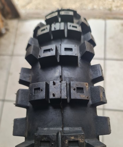 100 deestone cross - 19,