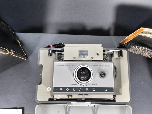 Vintage polaroid automatic 230 - vintage,