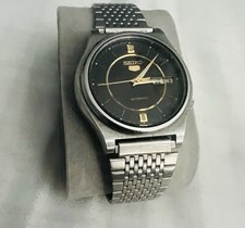 Vintage Seiko 5 Mens Watch