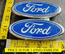 (1) FORD CIRCA '00 OVAL LIGHT