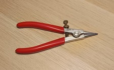 USAG Pinza a becchi diritti per anelli elastici  3-9 Usag 128