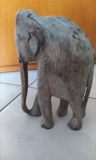 Elefante In legno di ulivo 