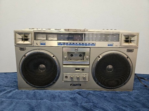 Victor m70 boombox - victor, radio