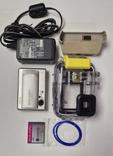 macchina fotografica digitale compatta Sony Completa di custodia subacquea 