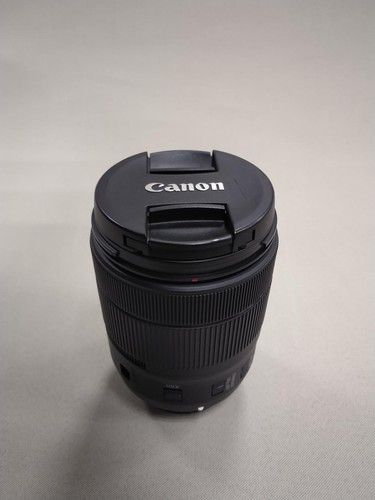 Canon 135 5 - 18-135, f3.5-5.6