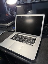 MACBOOK PRO I5 A1286 15"  8GB  2011 SILVER Come ricambi