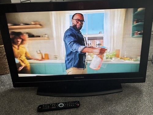 Toshiba modello - 32",
